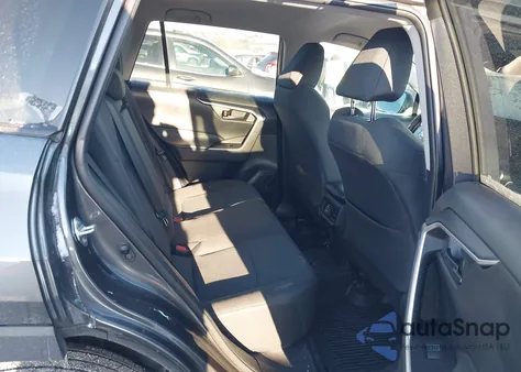 2022 Toyota Rav4 Le z USA, uszkodzony, nr VIN 2T3H1RFV2NC190962